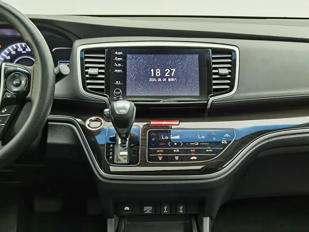 Honda Odyssey 2020 — фото 12
