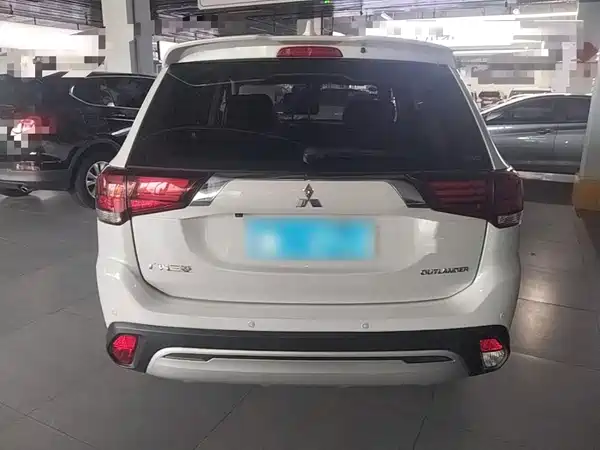 Mitsubishi Outlander 2019