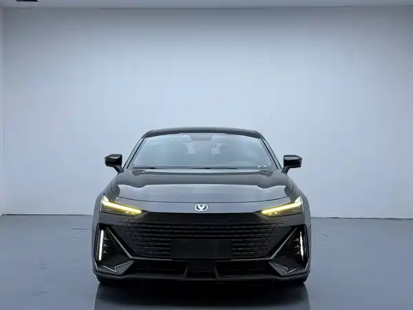 Changan UNI-V 2022