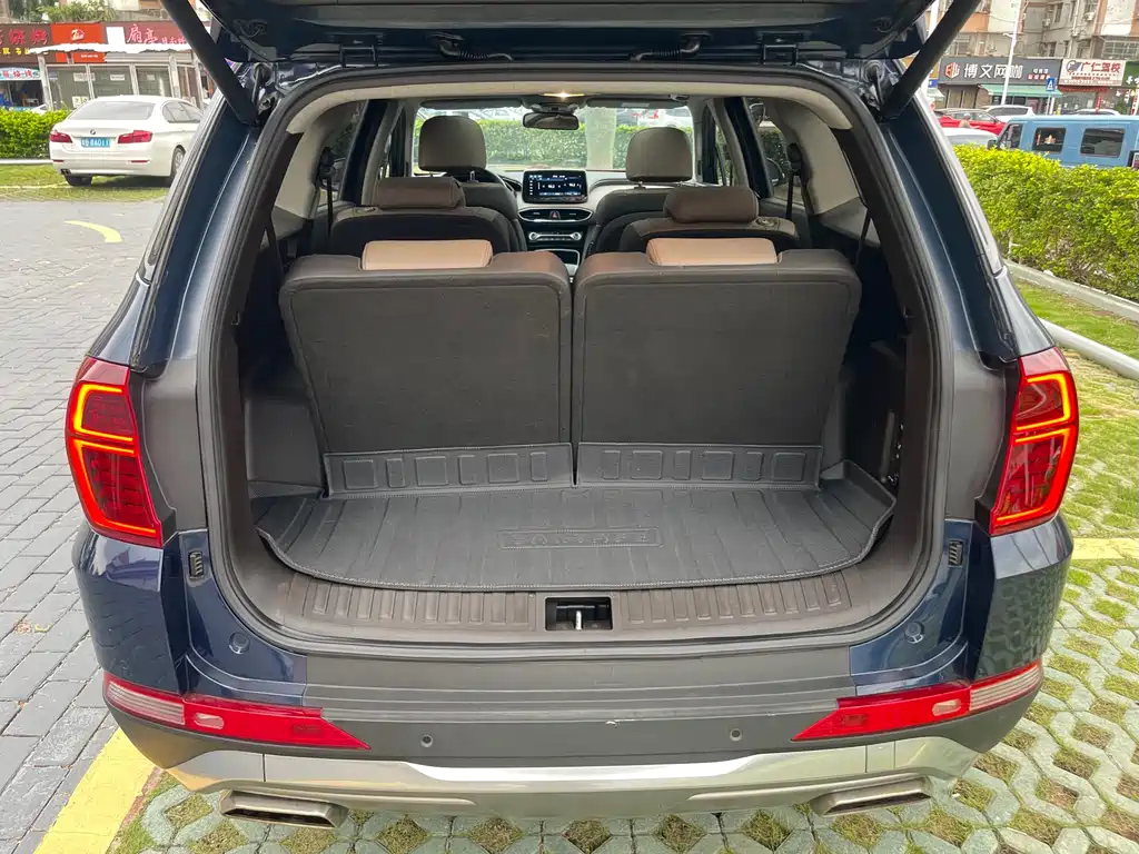 Hyundai Santa Fe 2020 — фото 20