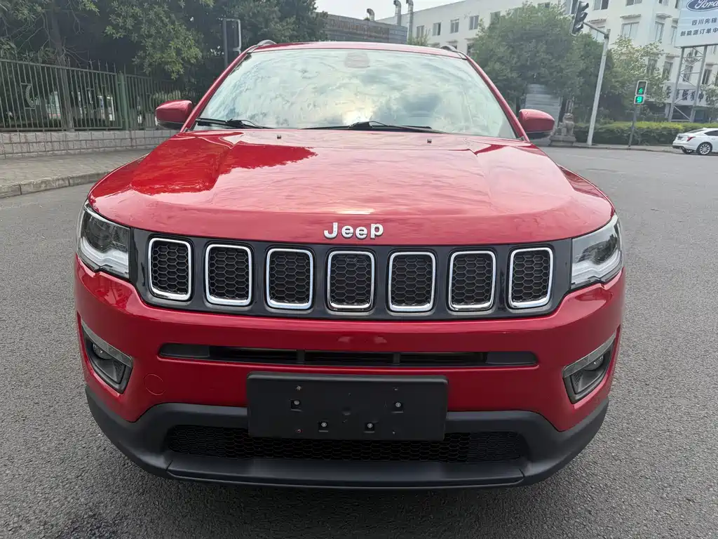 Jeep Compass 2017 — фото 2
