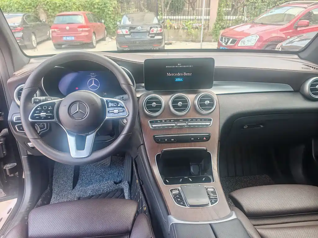 Mercedes-Benz GLC 2020