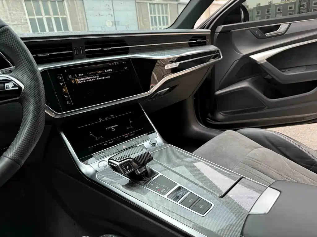 Audi A6L 2019 — фото 10