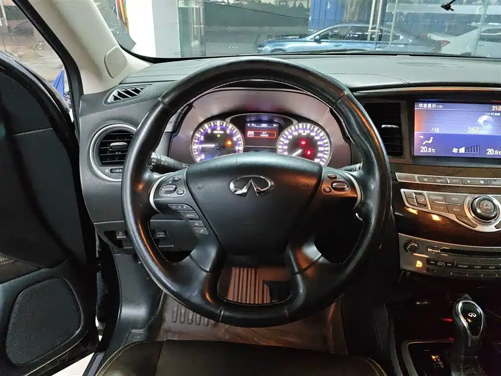 Infiniti QX60 2018 — фото 11