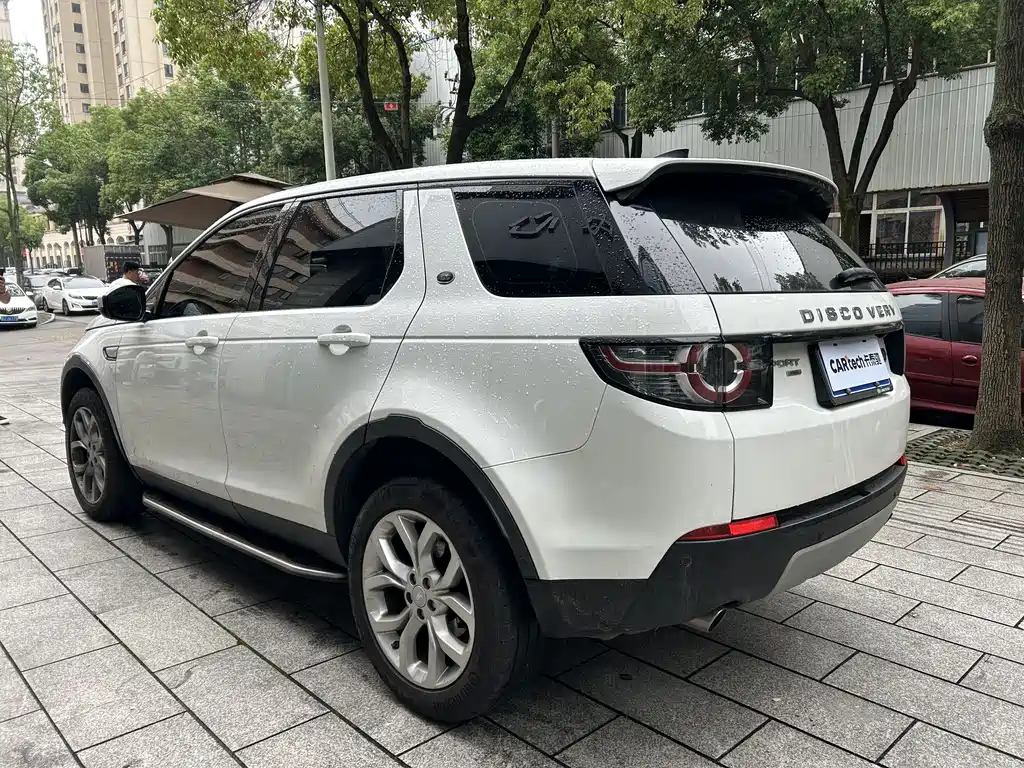 Land Rover Discovery Sport 2019 — фото 4