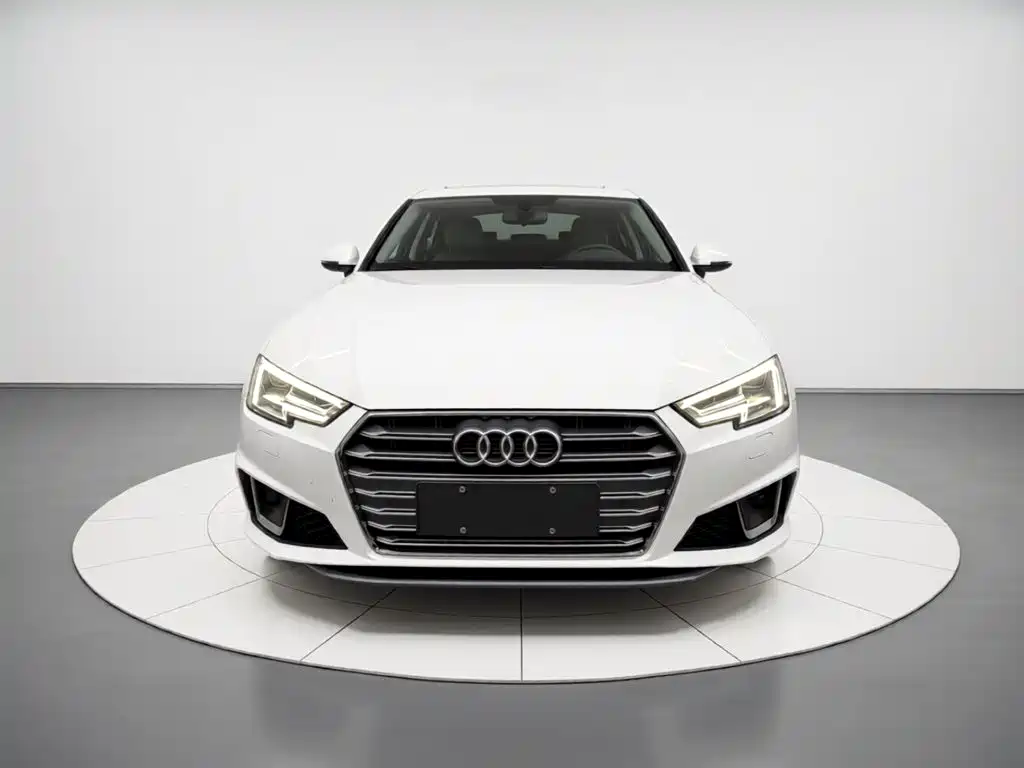 Audi A4L 2019