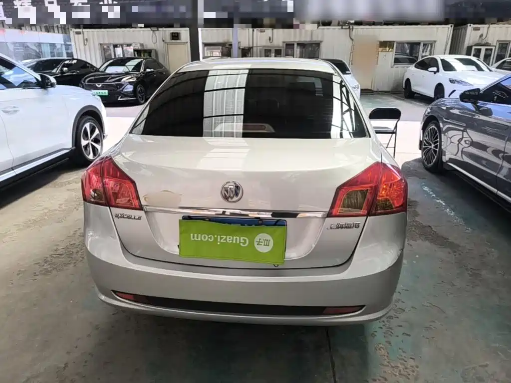 Buick Excelle 2014