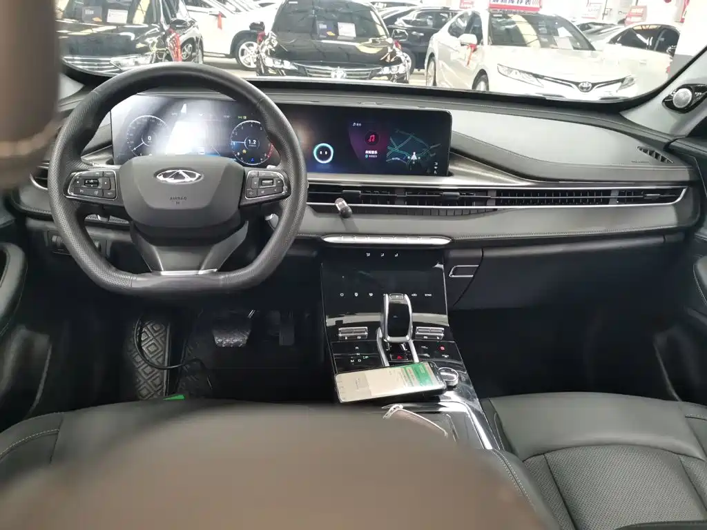 Chery Tiggo 8 PLUS 2022 — фото 10