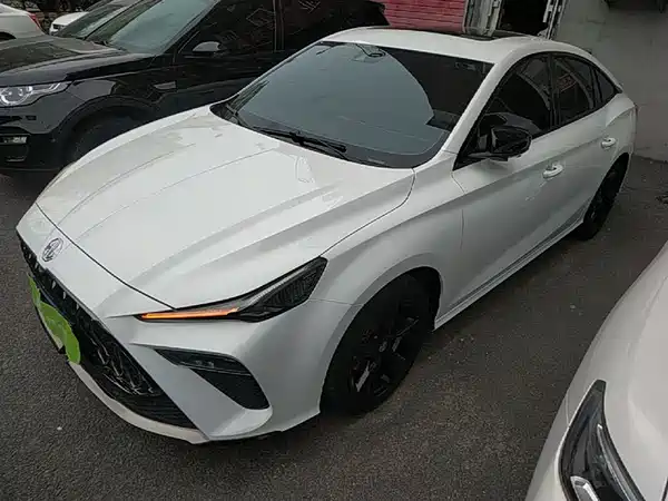 MG MG5 Scorpio 2022