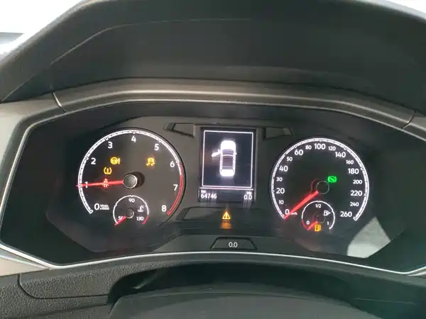 Volkswagen T-Roc 2019