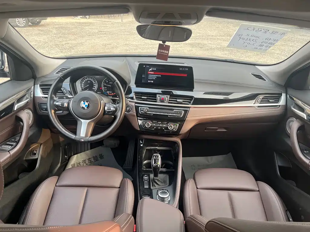 BMW X2 2022 — фото 10