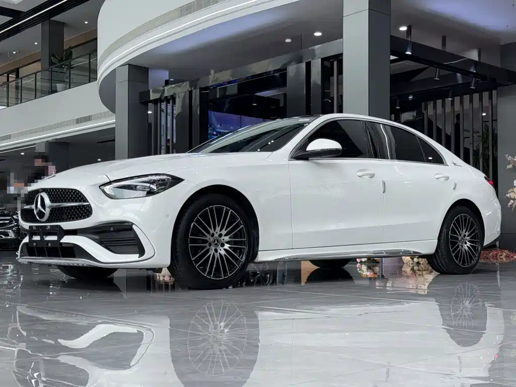 Mercedes-Benz C-Class 2022