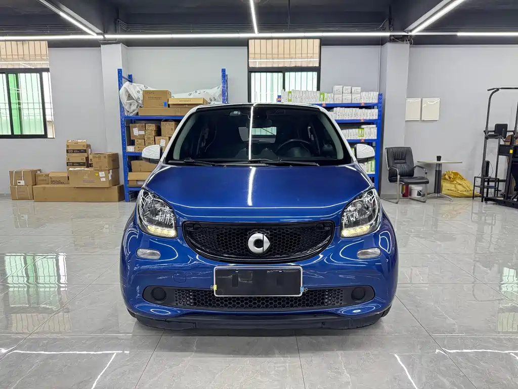 smart Forfour 2018 — фото 2