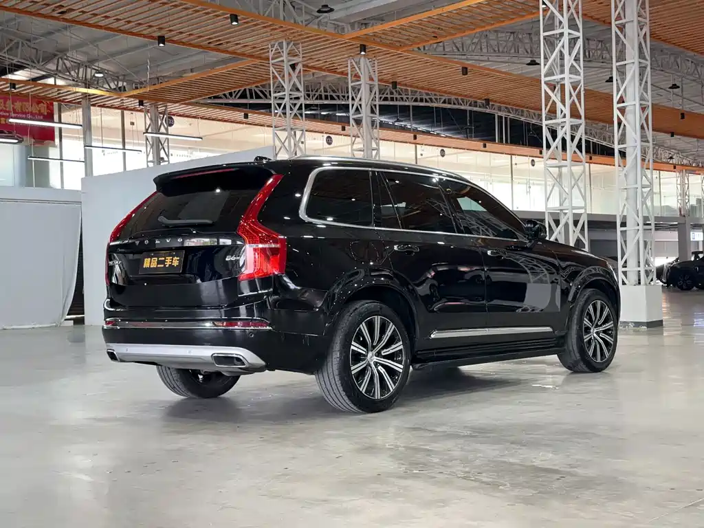 Volvo XC90 2021 — фото 7