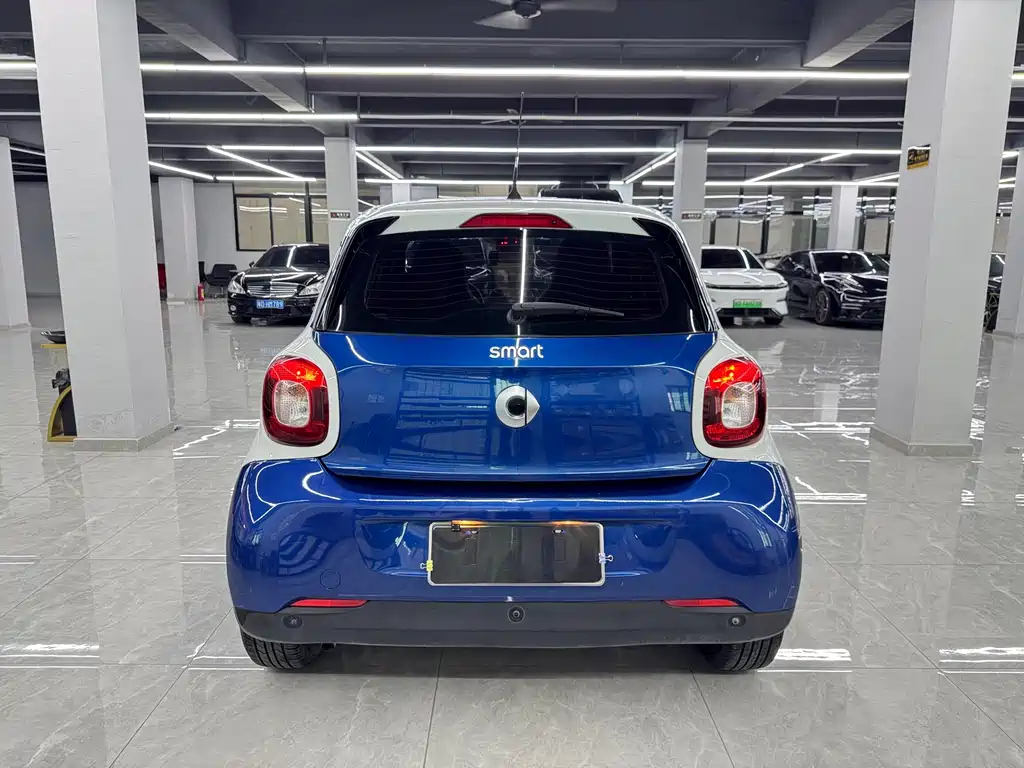 smart Forfour 2018 — фото 4