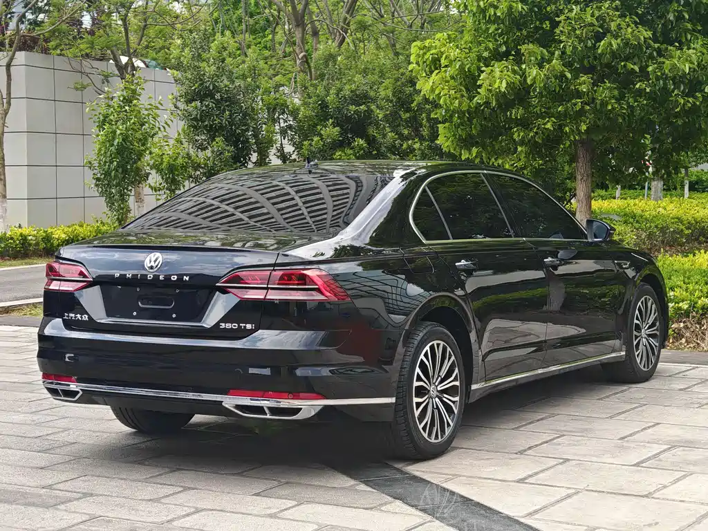 Volkswagen Phideon 2018 — фото 6