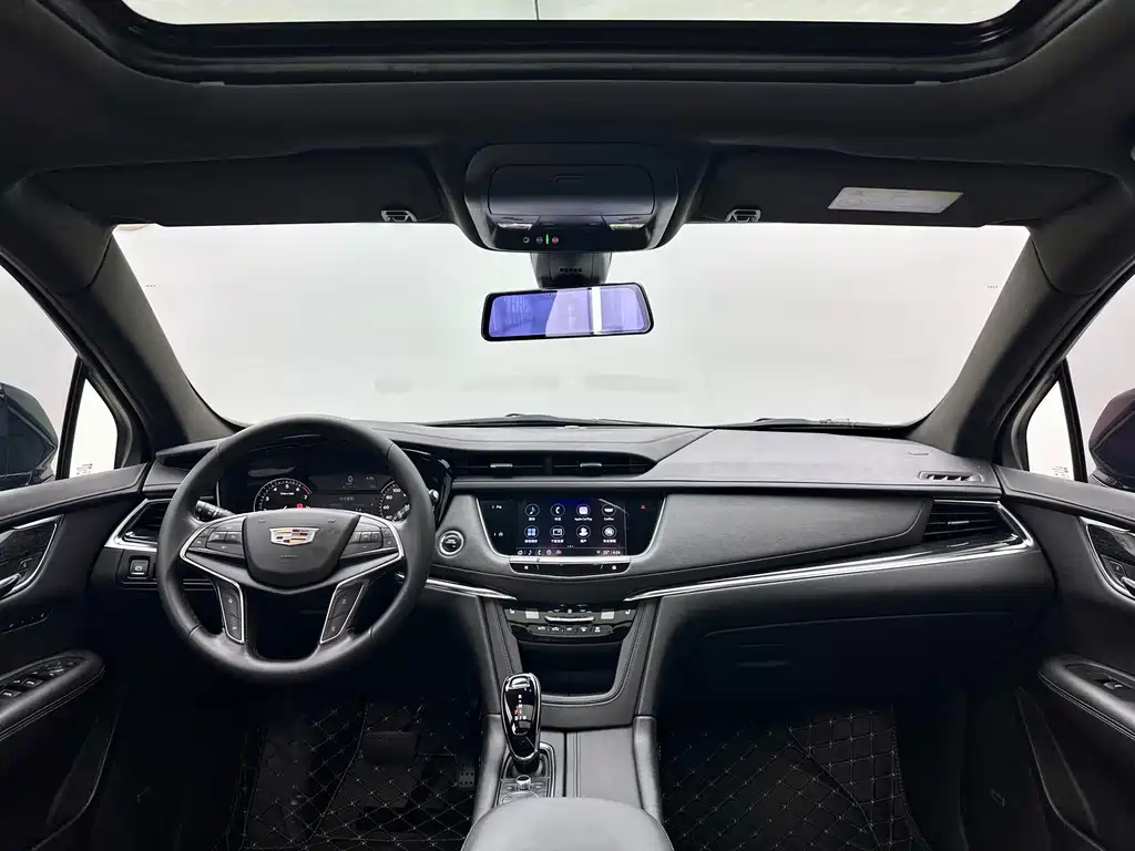 Cadillac XT5 2022 — фото 5