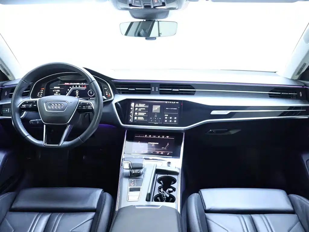 Audi A7 2021 — фото 13