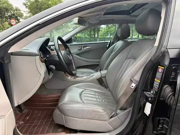 Mercedes-Benz CLS 2009