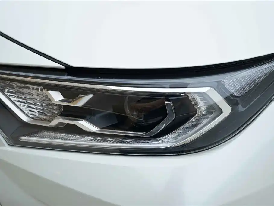 Toyota RAV4 2020 — фото 15