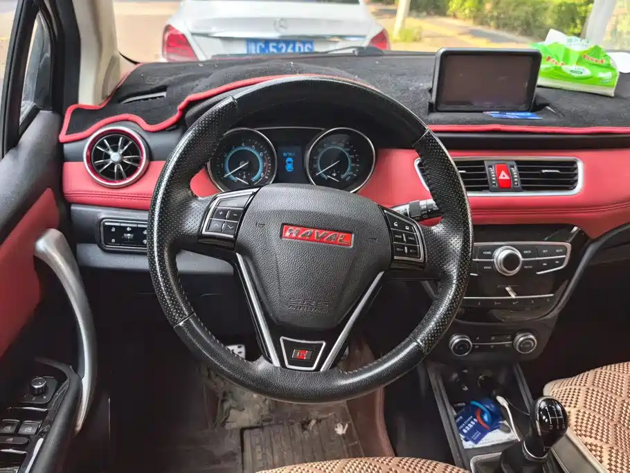 Haval H1 2015 — фото 15