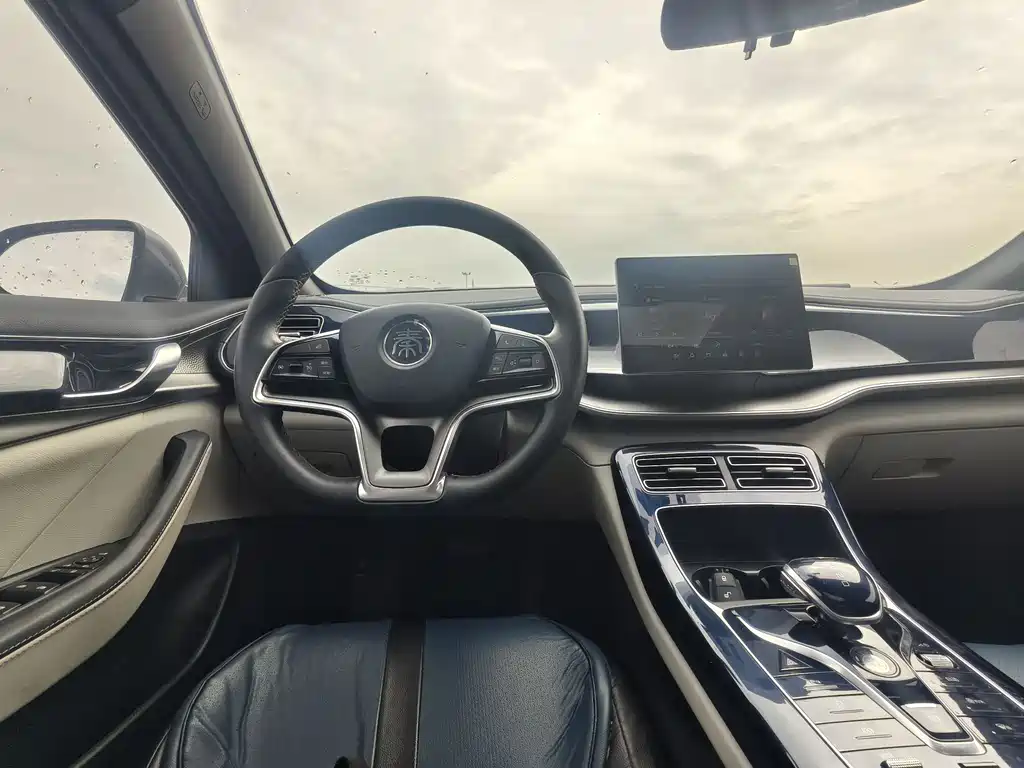BYD Qin PLUS 2022 — фото 14
