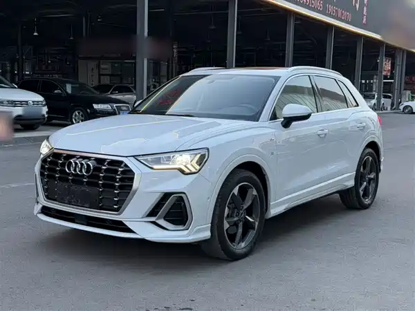 Audi Q3 2022
