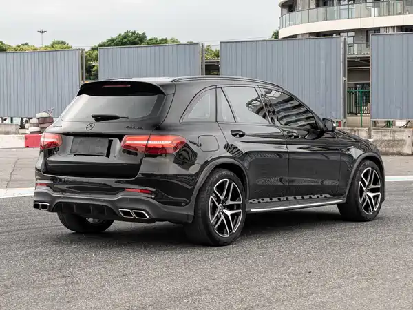 Mercedes-Benz GLC AMG 2020