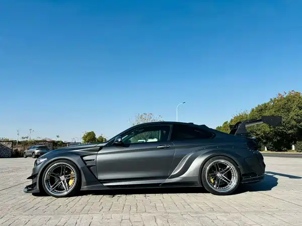 BMW M4 2016