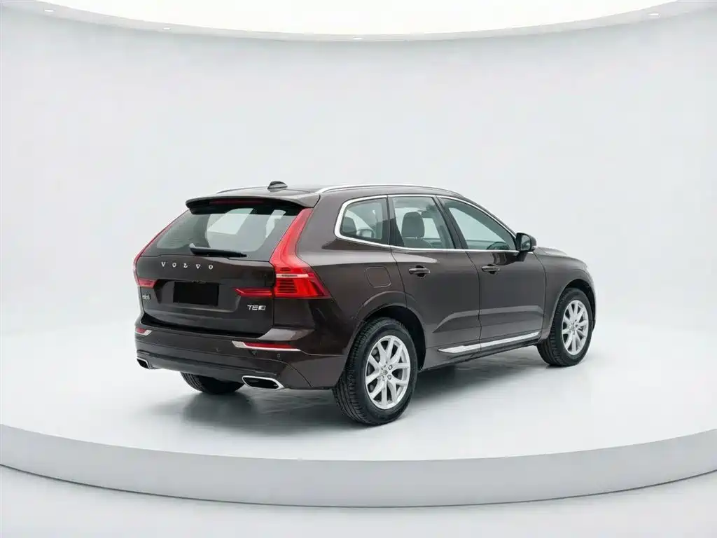 Volvo XC60 2020 — фото 5