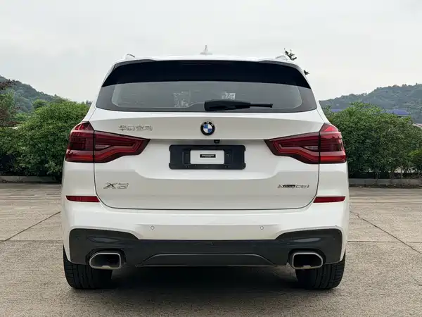 BMW X3 2021