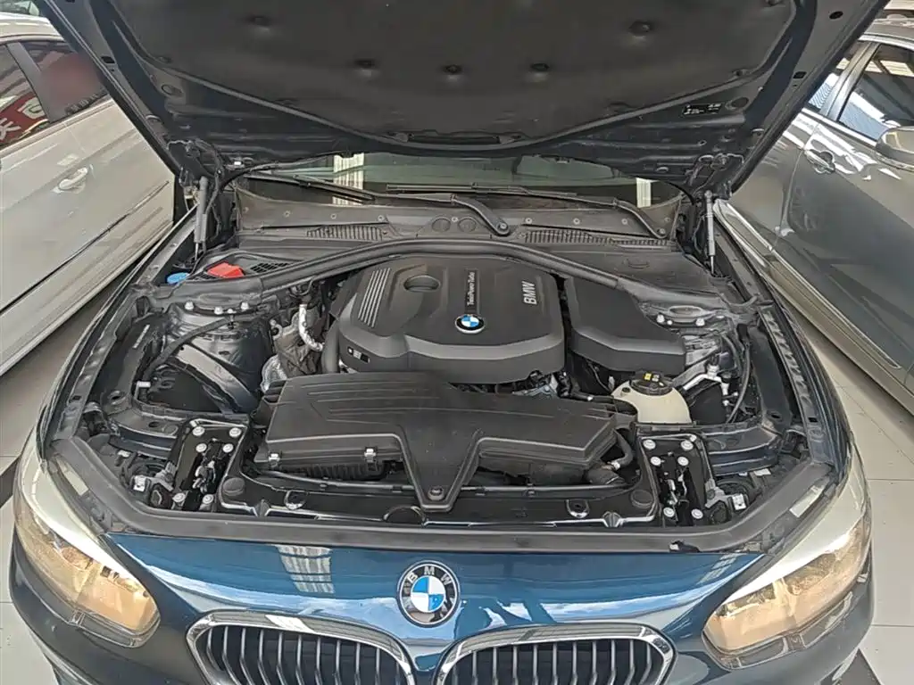 BMW 1 Series 2016 — фото 20