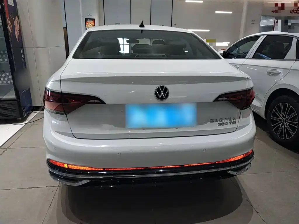 Volkswagen Sagitar 2023