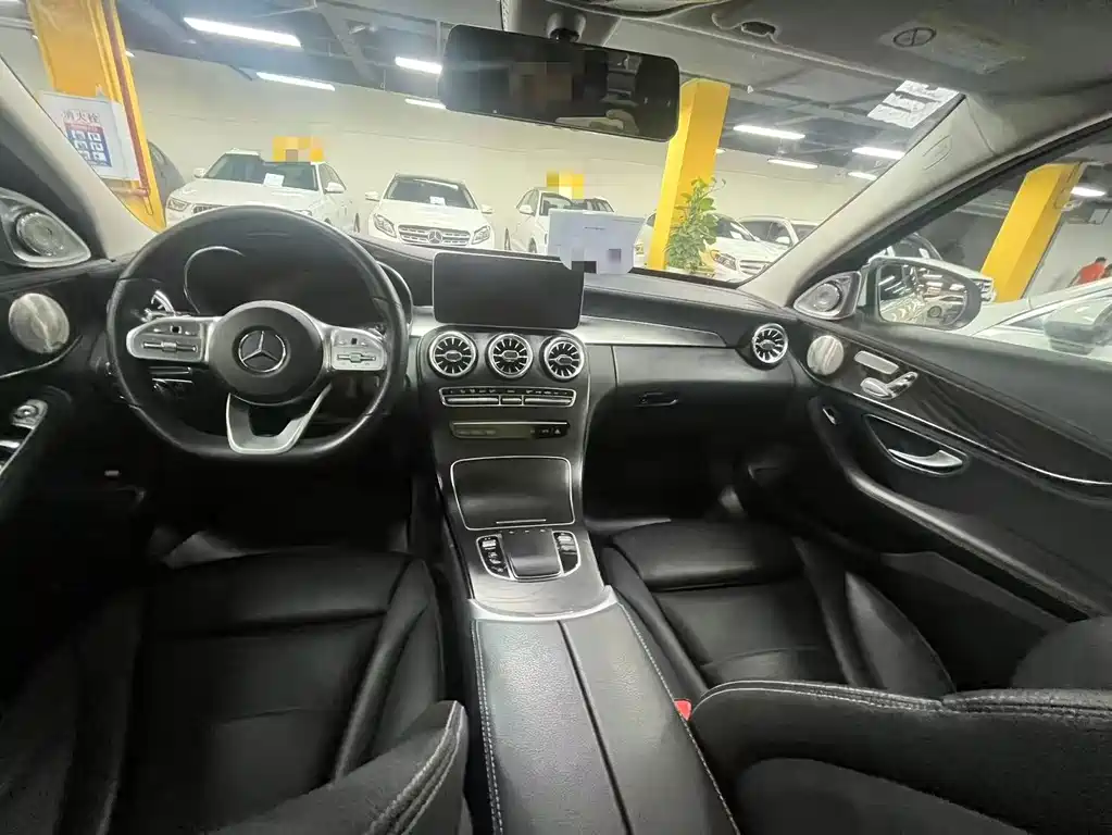 Mercedes-Benz C-Class 2019