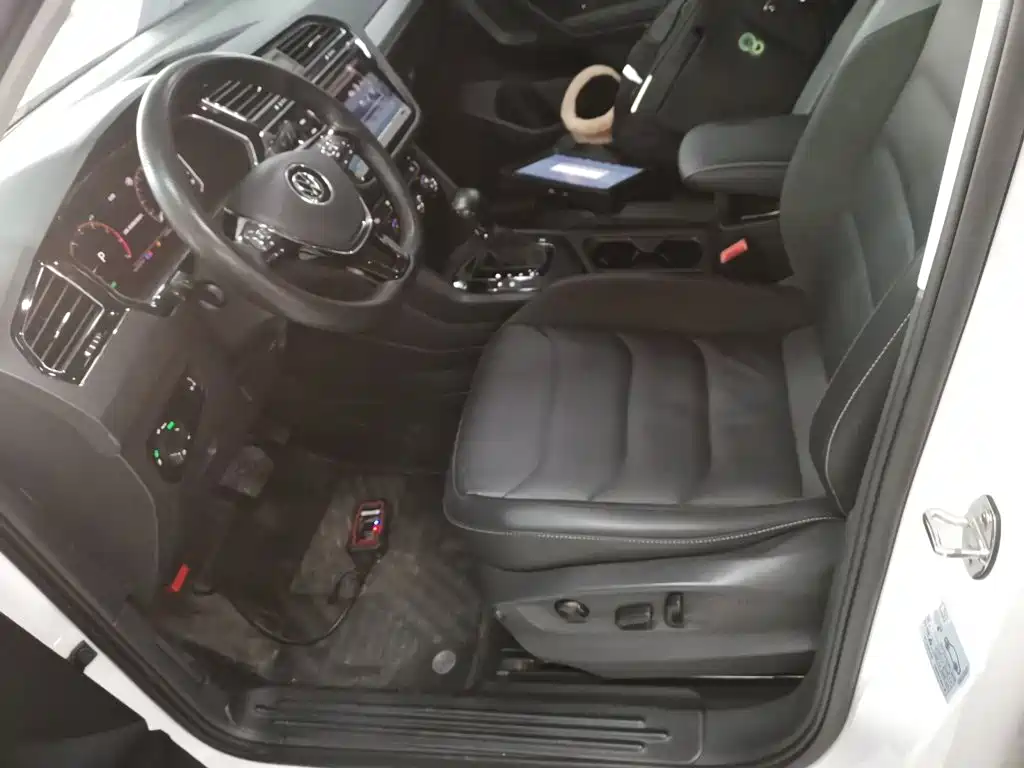 Volkswagen Tiguan L 2021