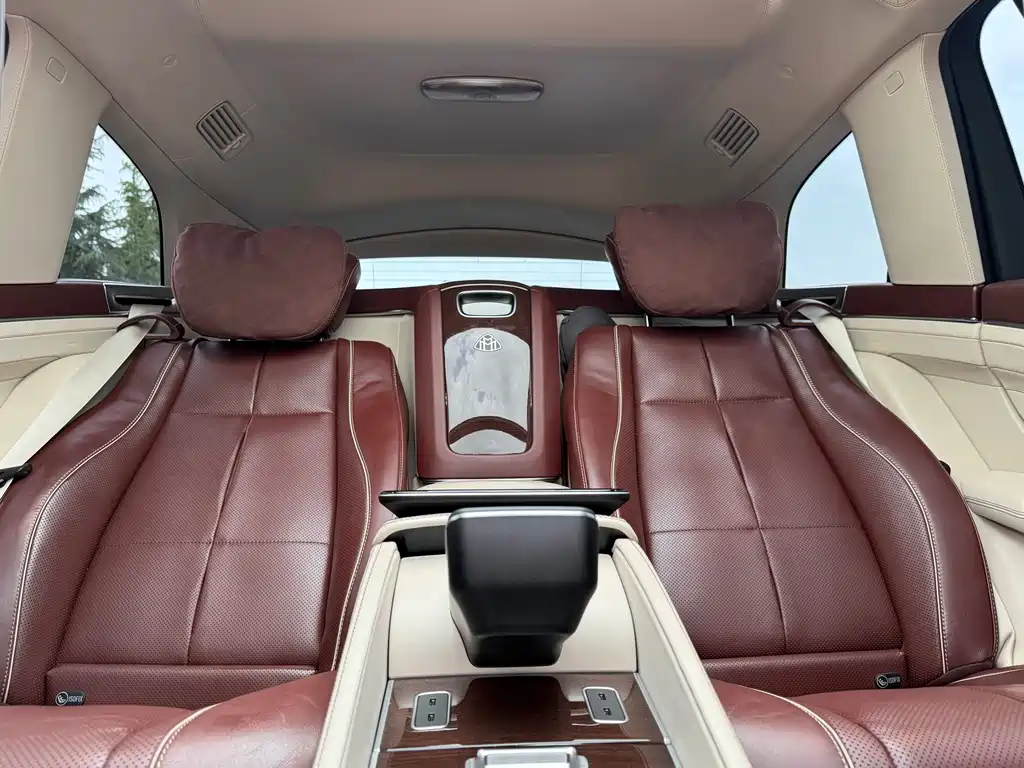Mercedes-Benz GLS 2022 — фото 19