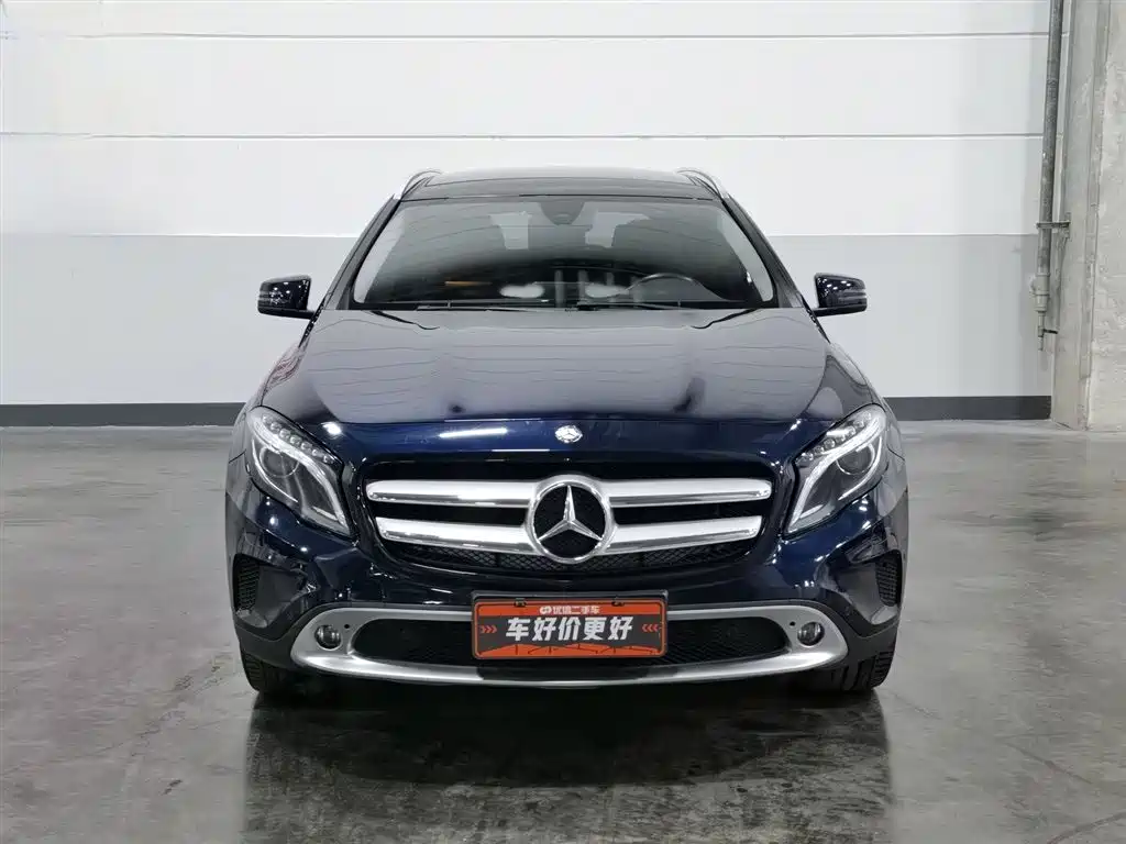 Mercedes-Benz GLA 2016