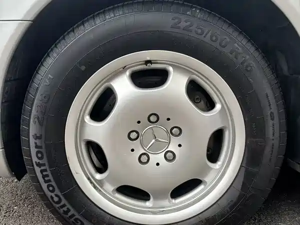 Mercedes-Benz S-Class 2004