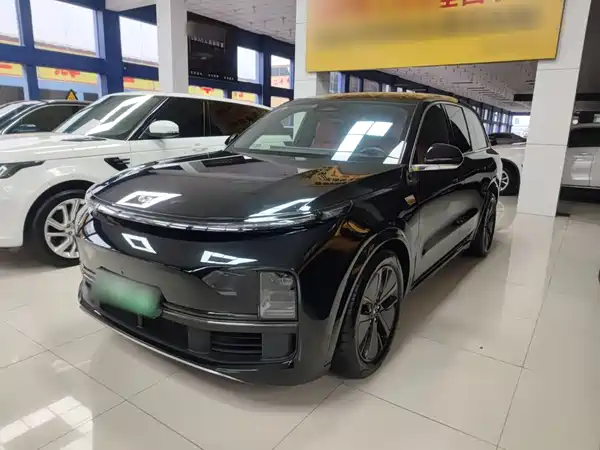 Li Auto L8 2024