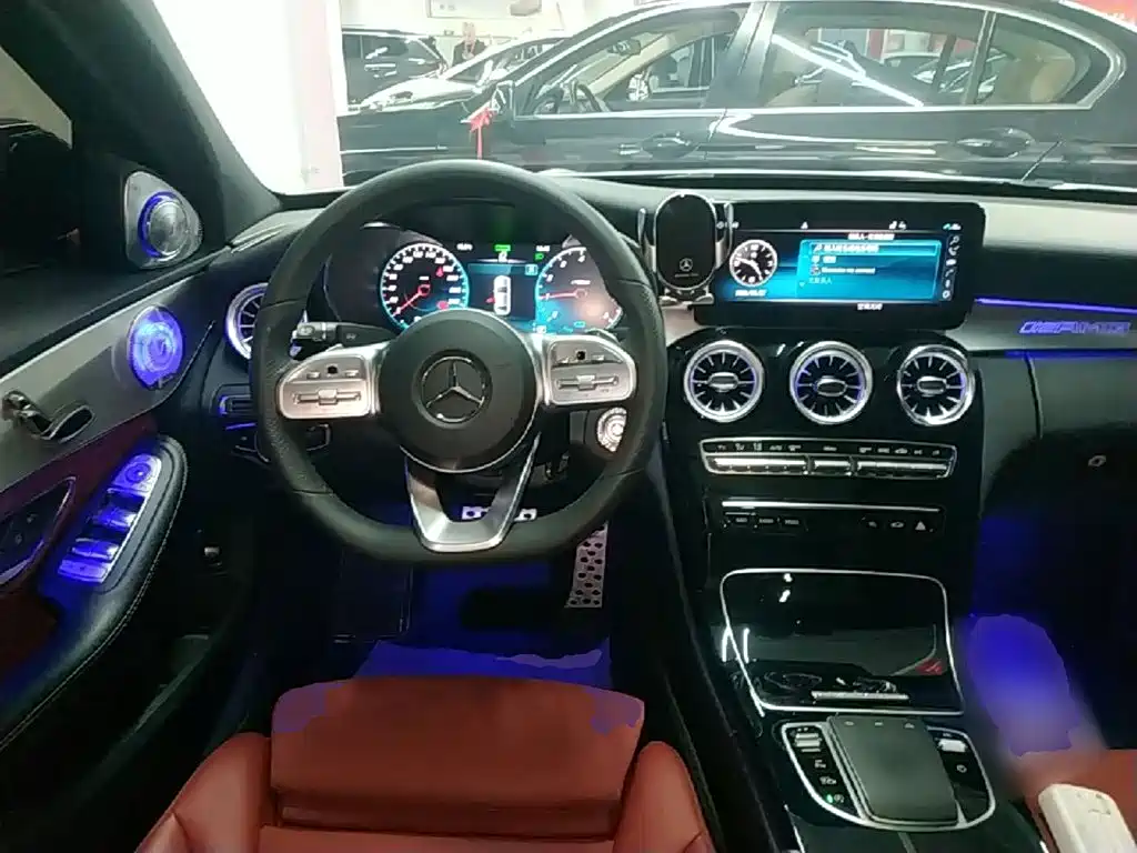 Mercedes-Benz C-Class 2020 — фото 11