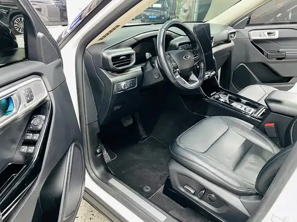 Ford Explorer 2020