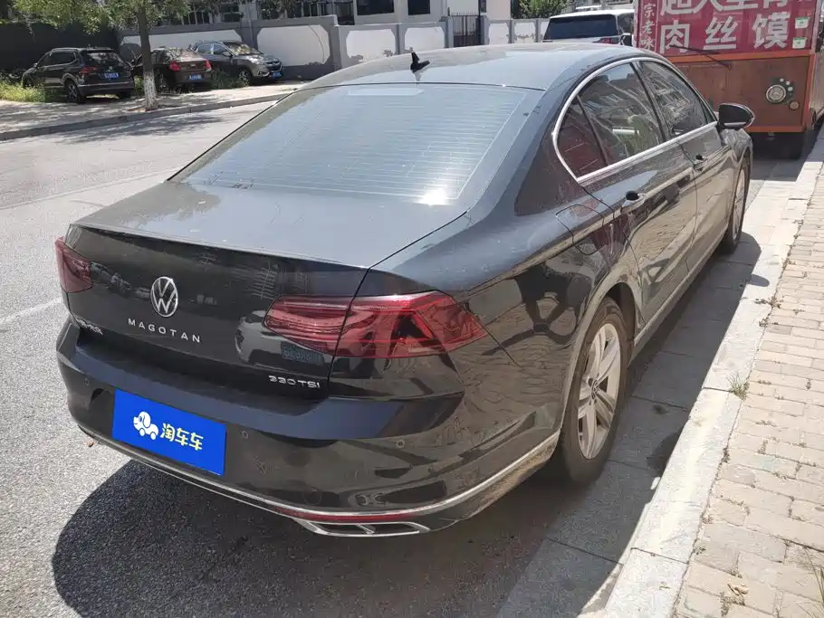 Volkswagen Magotan 2024