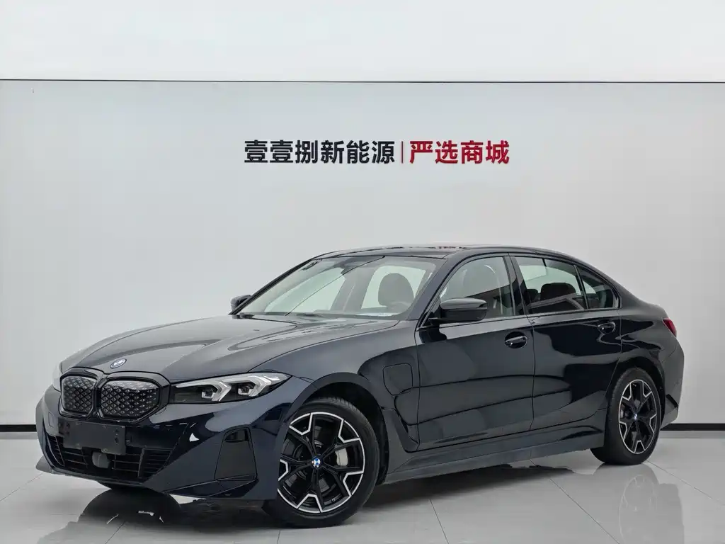 BMW i3 2024 — фото 1