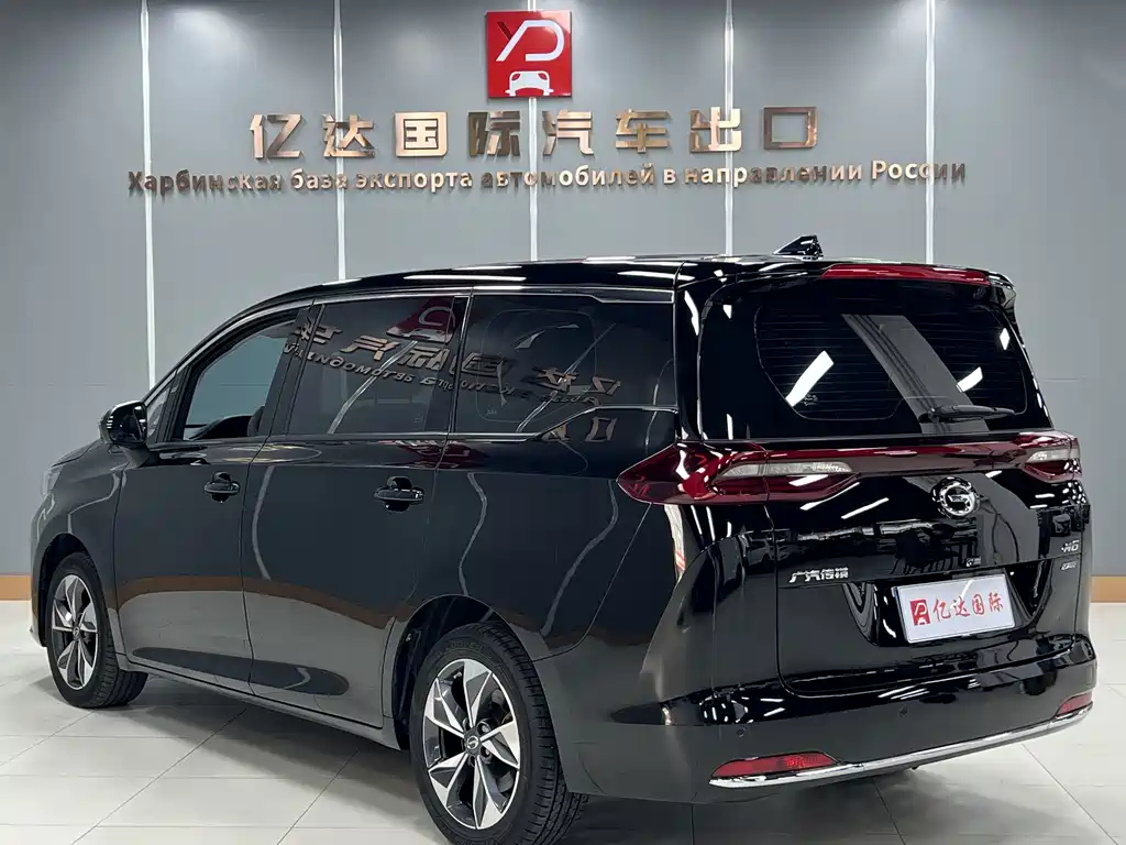GAC Trumpchi M6 2022 — фото 4