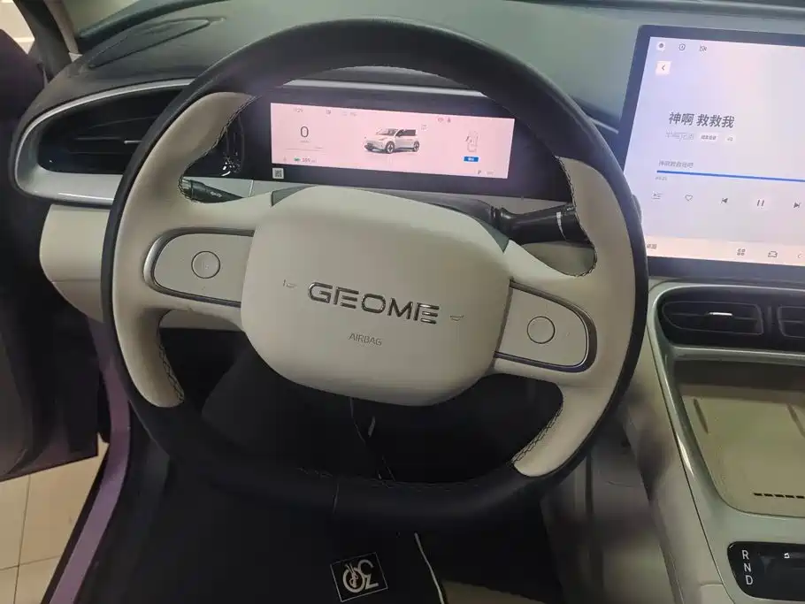 Geely Galaxy Starwish 2025 — фото 15