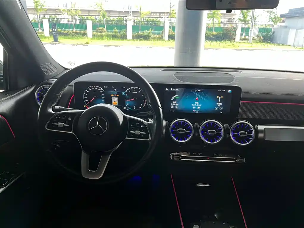 Mercedes-Benz GLB 2020 — фото 10