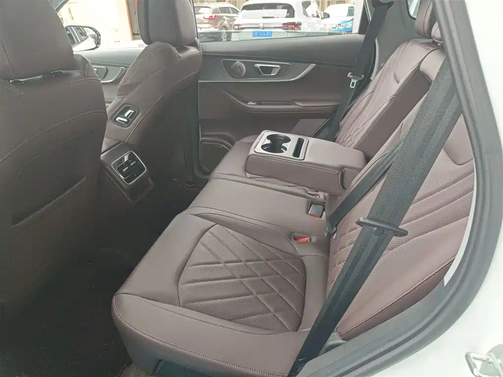 Chery Tiggo 8 PRO 2023 — фото 17