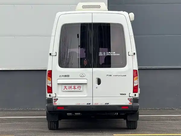 Maxus V80 2015
