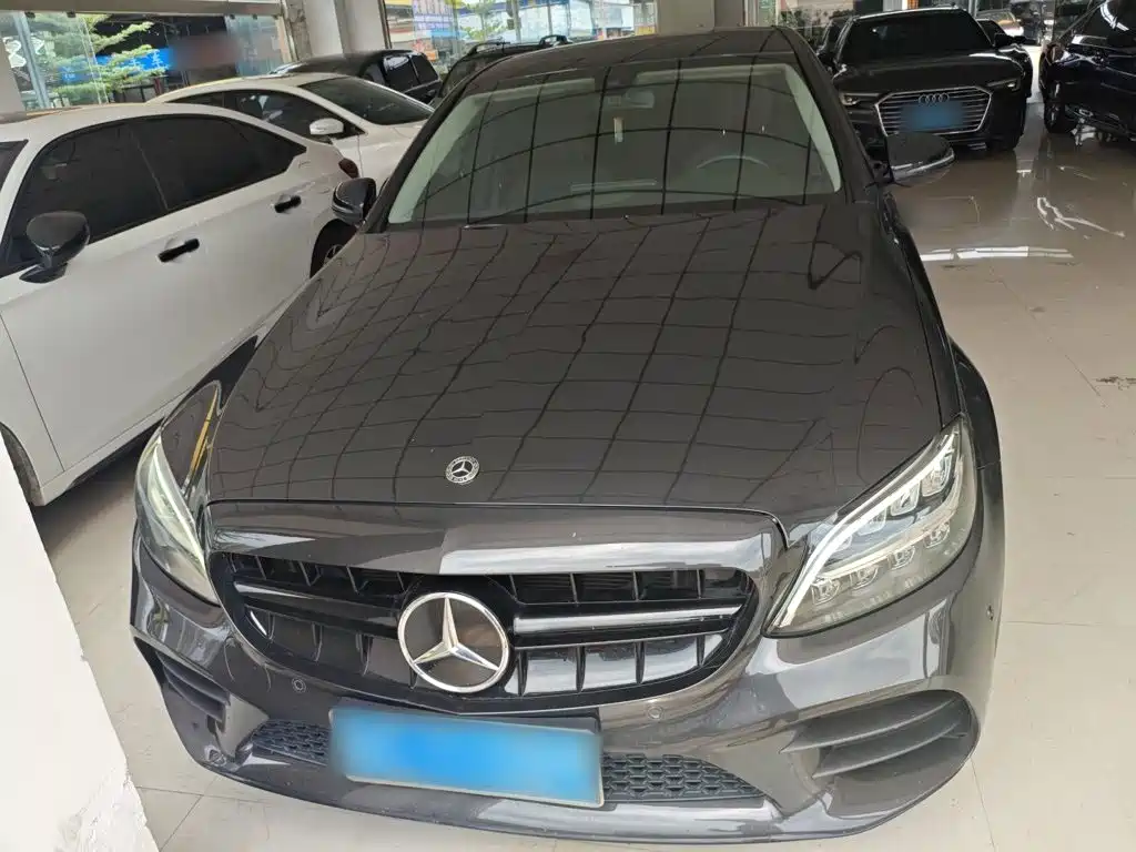Mercedes-Benz C-Class 2021