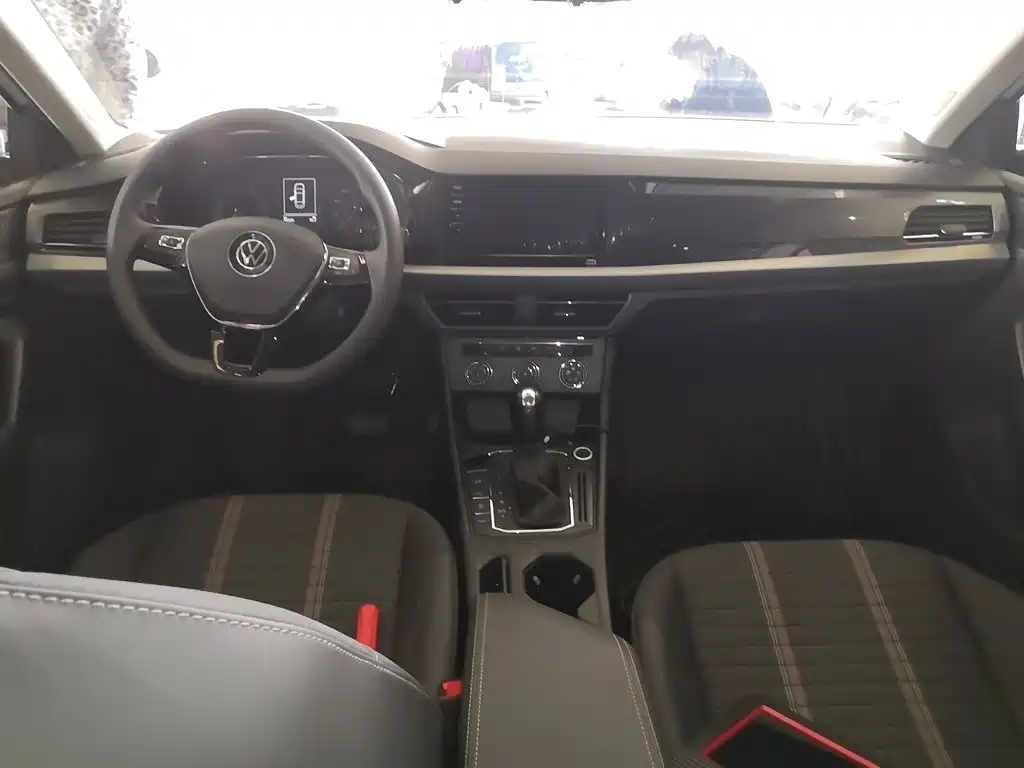 Volkswagen Lavida 2021